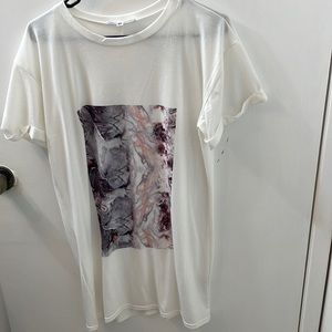 M T-Shirt, Size 4 US